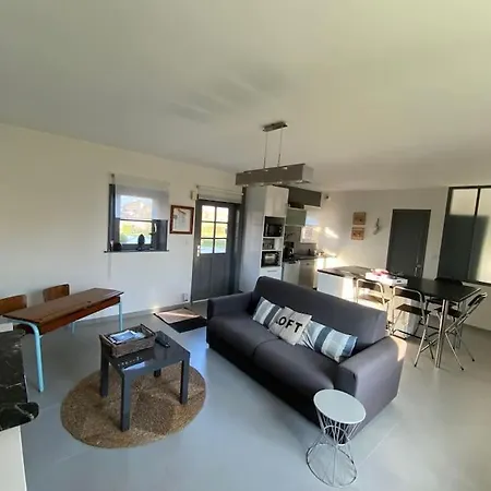 Aux Couleurs De La Baie A Sailly-bray Holiday home *